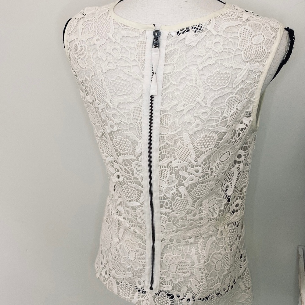 Cabi Sleeveless Needle Lace Floral Top Style 800 - Picture 7 of 11